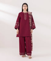 img_sapphire_intermix_awwal_boutique