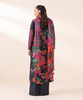 img_sapphire_intermix_awwal_boutique