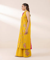 img_sapphire_intermix_awwal_boutique