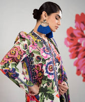 img_sapphire_intermix_awwal_boutique