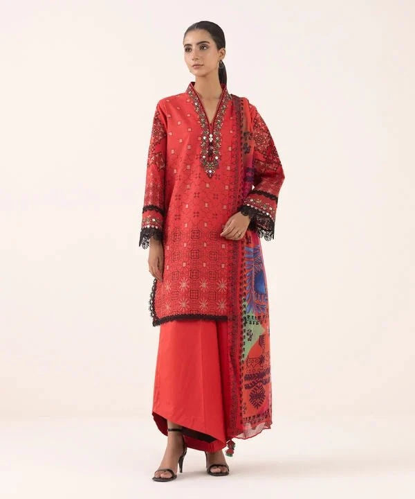 img_sapphire_intermix_awwal_boutique