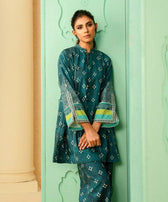 img_sapphire_intermix_awwal_boutique