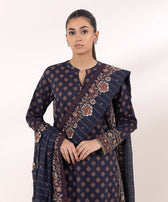 img_sapphire_intermix_awwal_boutique