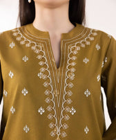 img_sapphire_intermix_awwal_boutique