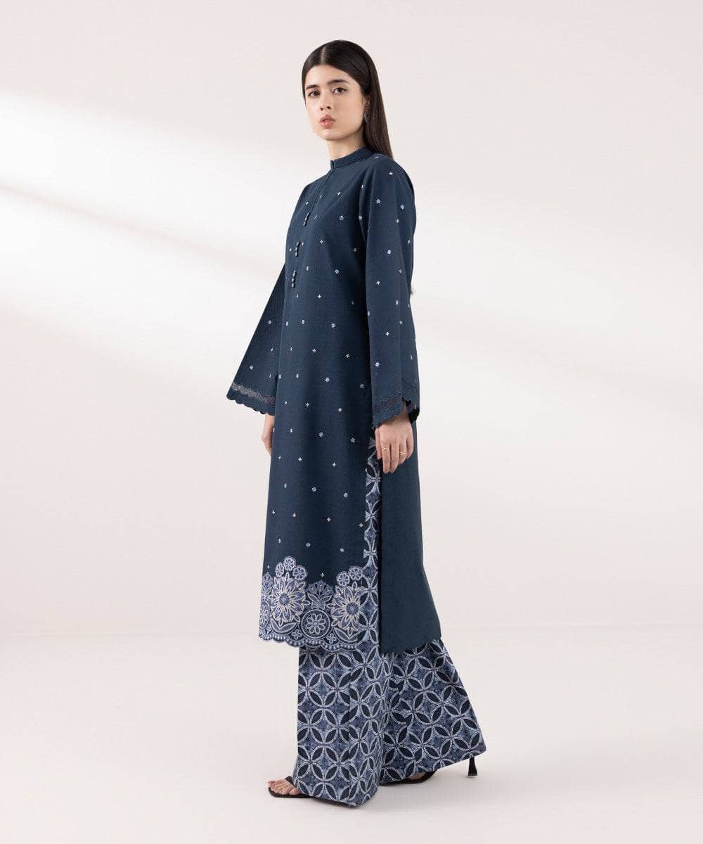 img_sapphire_intermix_awwal_boutique