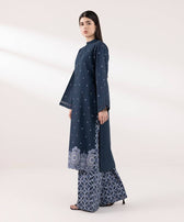 img_sapphire_intermix_awwal_boutique