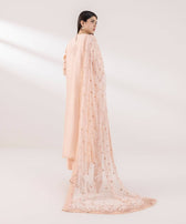 img_sapphire_intermix_awwal_boutique
