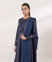 img_sapphire_intermix_awwal_boutique
