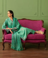 img_sapphire_intermix_awwal_boutique