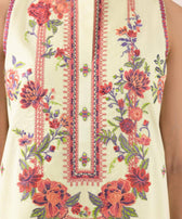 img_sapphire_intermix_awwal_boutique