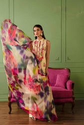 img_sapphire_intermix_awwal_boutique
