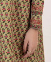 img_sapphire_intermix_awwal_boutique