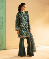img_sapphire_intermix_awwal_boutique