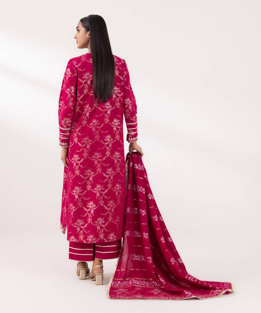 img_sapphire_intermix_awwal_boutique