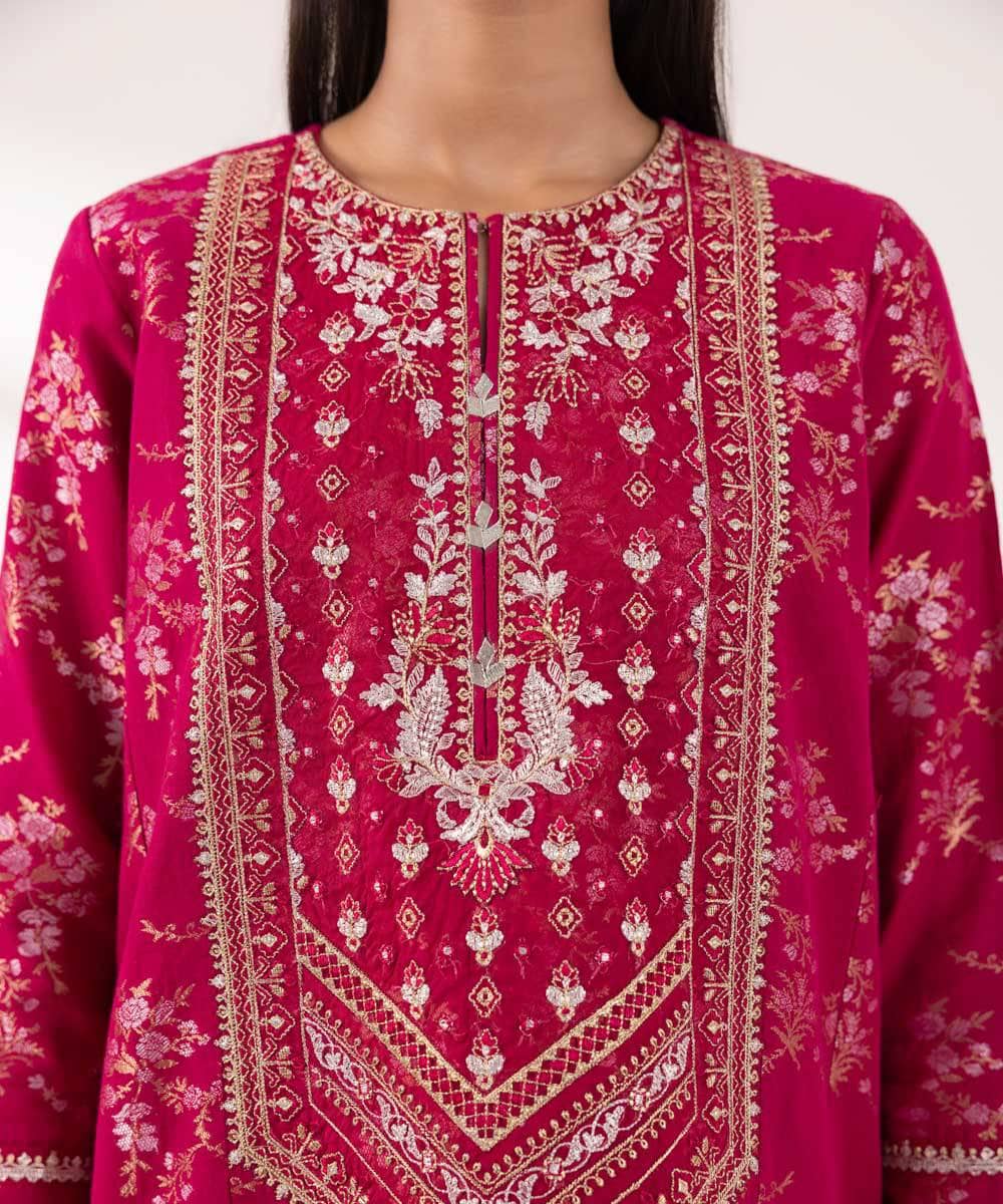 img_sapphire_intermix_awwal_boutique