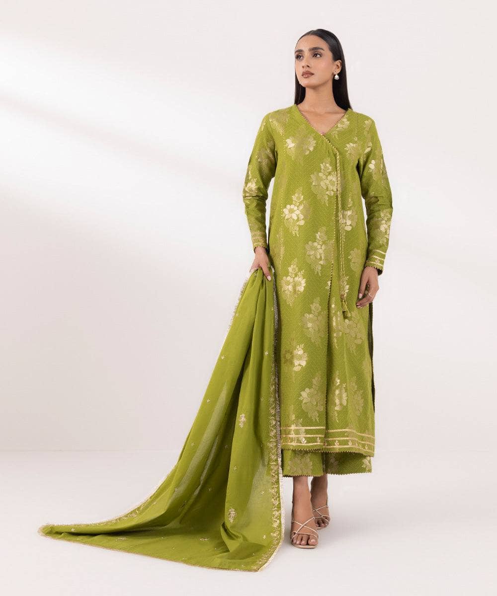 img_sapphire_intermix_awwal_boutique