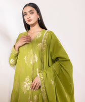 img_sapphire_intermix_awwal_boutique