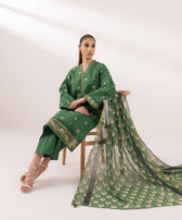 img_sapphire_intermix_awwal_boutique