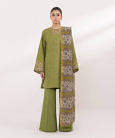 img_sapphire_intermix_awwal_boutique