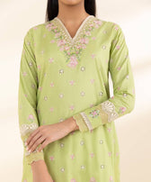 img_sapphire_intermix_awwal_boutique