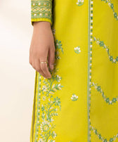 img_sapphire_intermix_awwal_boutique