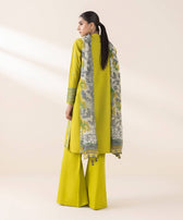 img_sapphire_intermix_awwal_boutique