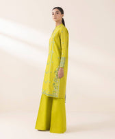 img_sapphire_intermix_awwal_boutique