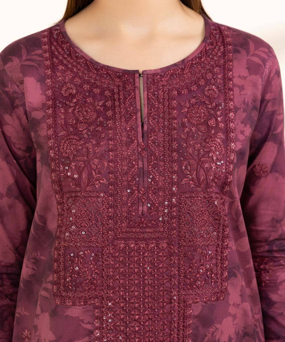 img_sapphire_intermix_awwal_boutique