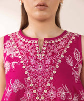 img_sapphire_intermix_awwal_boutique