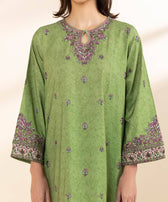 img_sapphire_intermix_awwal_boutique