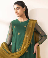img_sapphire_intermix_awwal_boutique