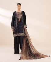 img_sapphire_intermix_awwal_boutique