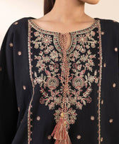img_sapphire_intermix_awwal_boutique
