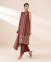 img_sapphire_intermix_awwal_boutique