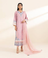 img_sapphire_intermix_awwal_boutique