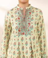 img_sapphire_intermix_awwal_boutique