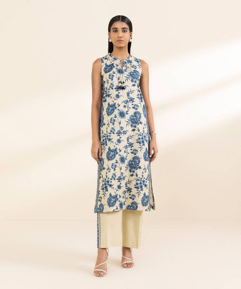 img_sapphire_lawn_awwal_boutique