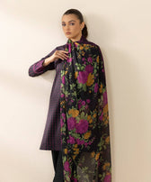 img_sapphire_intermix_awwal_boutique