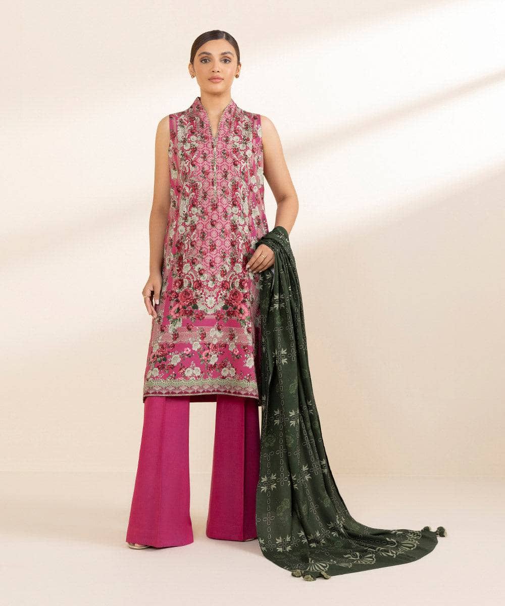 img_sapphire_intermix_awwal_boutique
