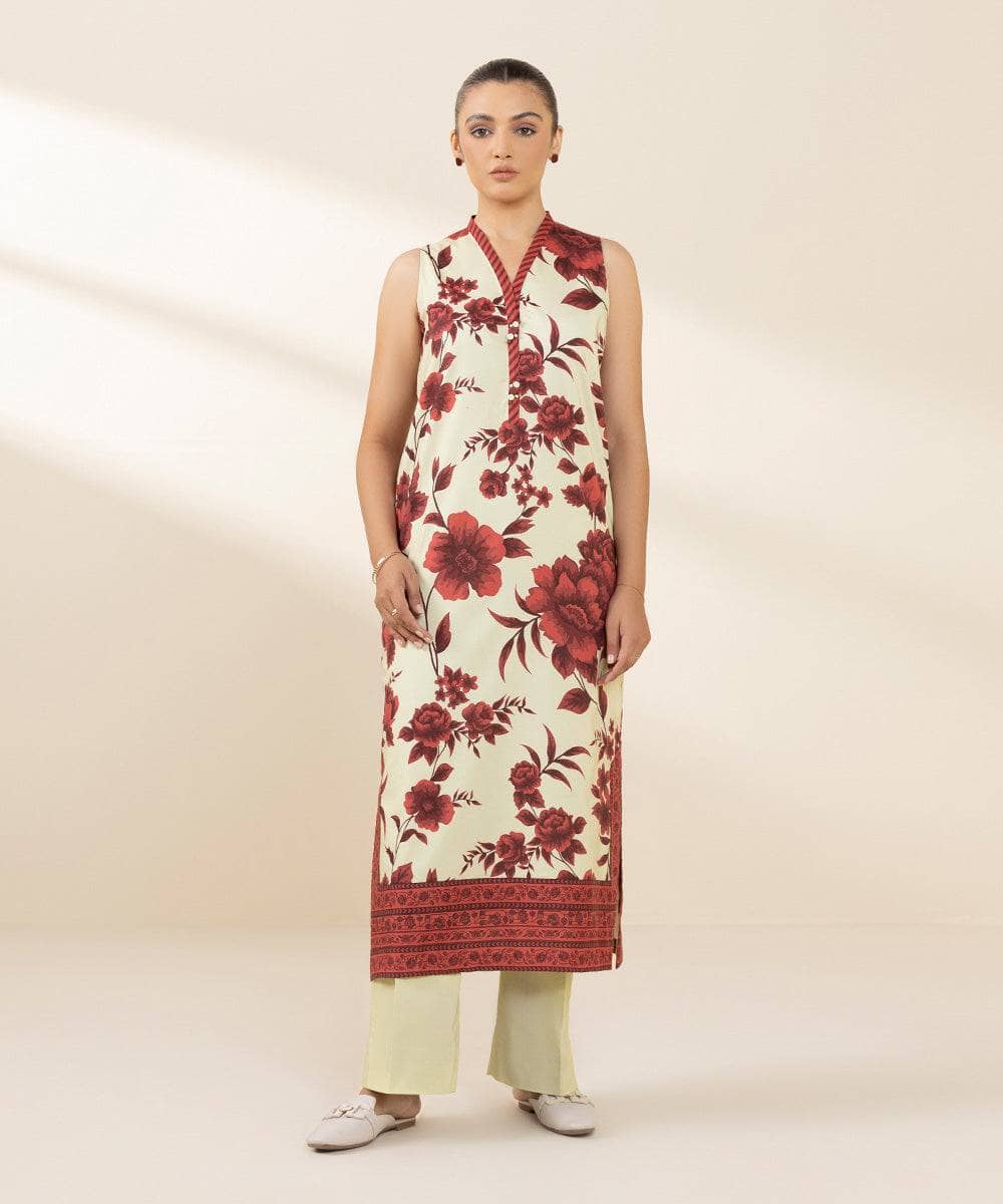 img_sapphire_intermix_awwal_boutique