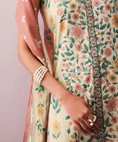 img_sapohire_intermix_lawn_awwal_boutiue
