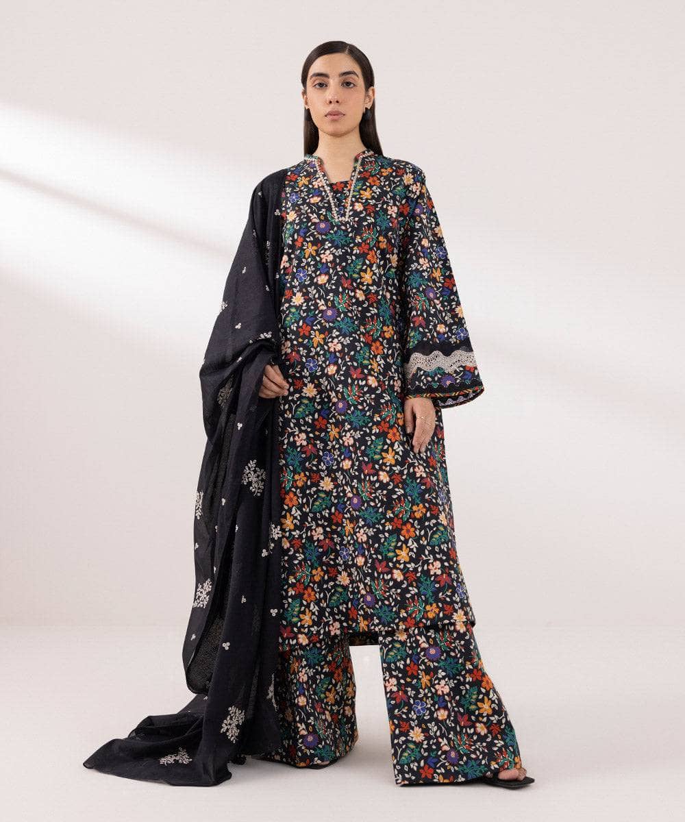 img_sapphire_lawn_24_awwal_boutique