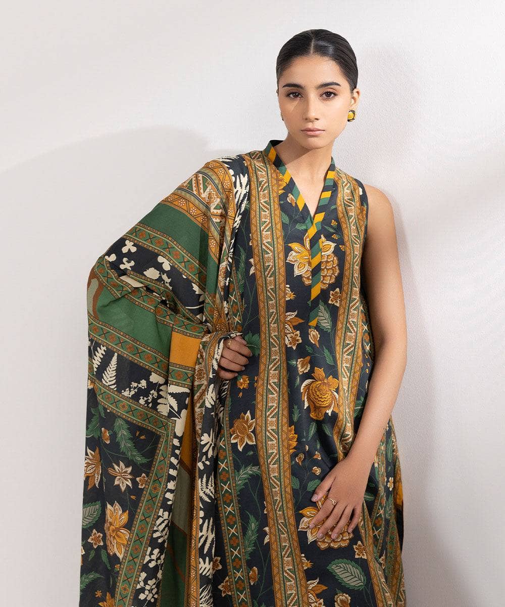 img_sapphire_lawn_24_awwal_boutique
