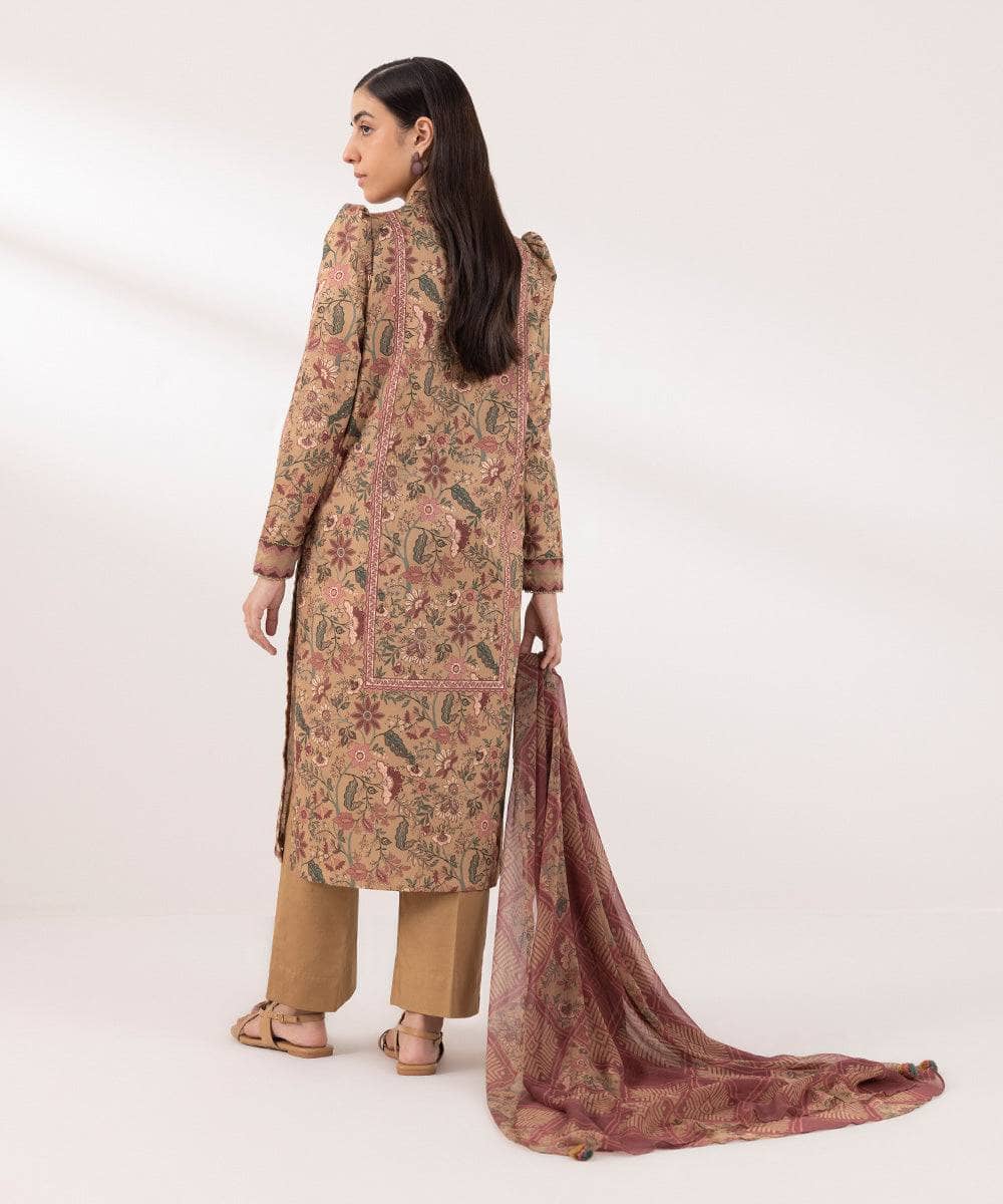 img_sapphire_lawn_24_awwal_boutique