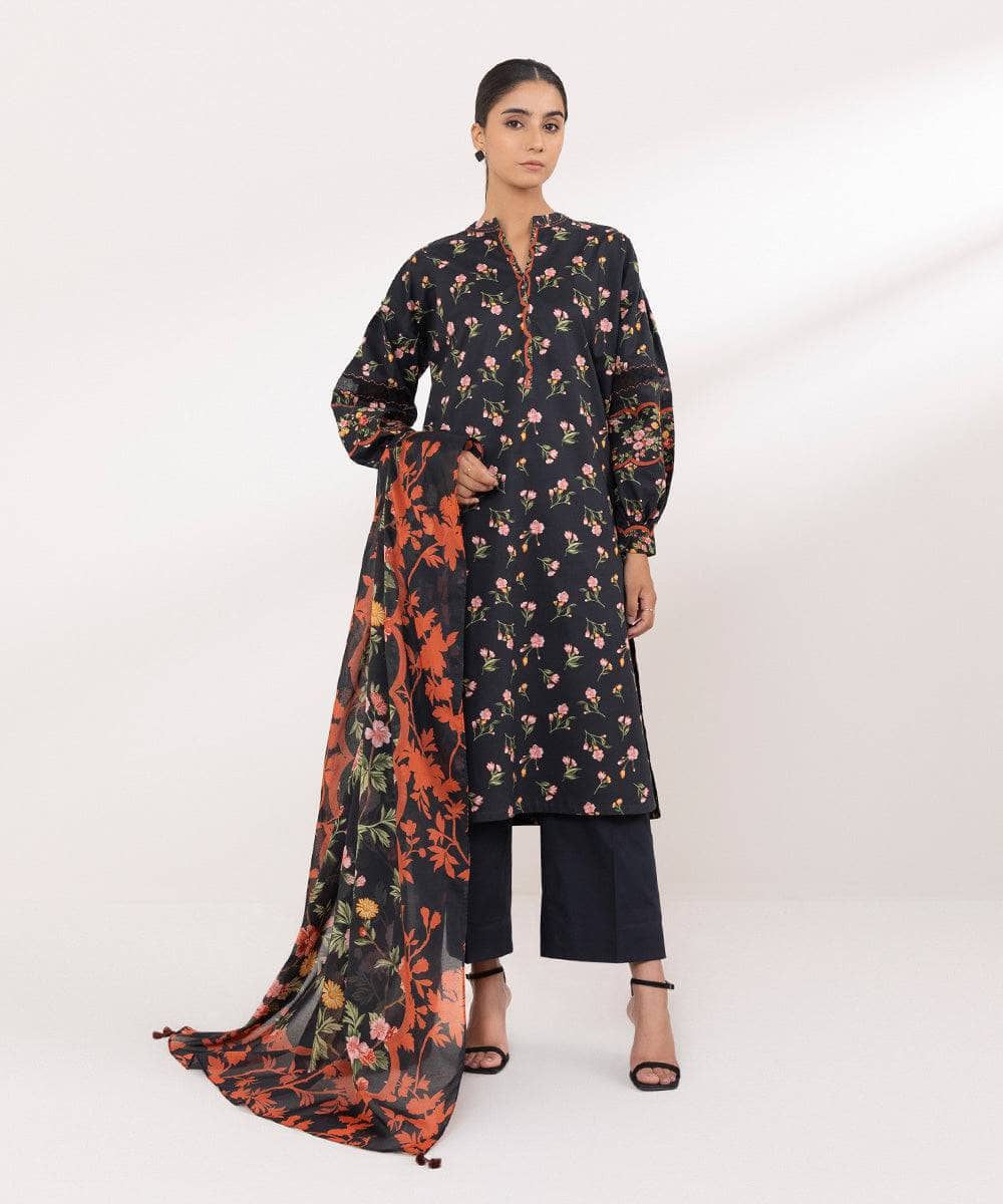 img_sapphire_lawn_24_awwal_boutique