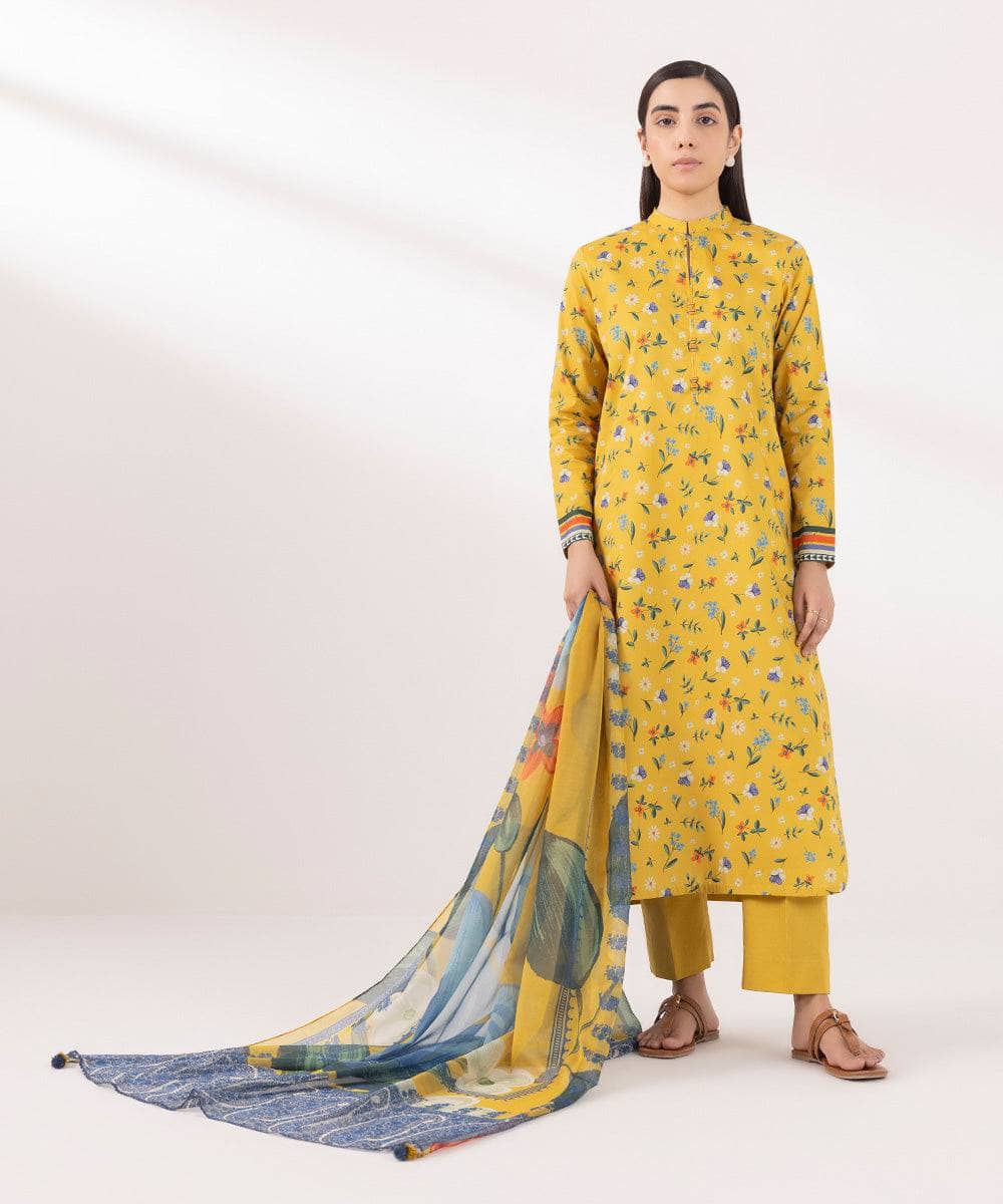 img_sapphire_lawn_awwal_boutique