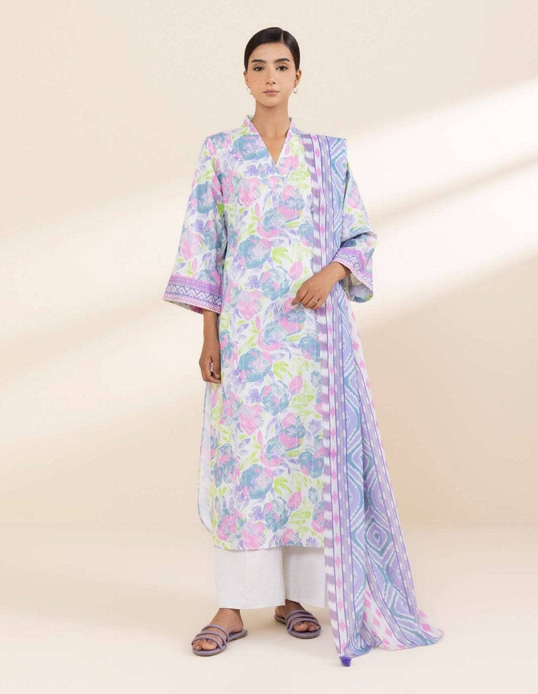 img_sapphire_day_to_day_lawn_awwal_boutique