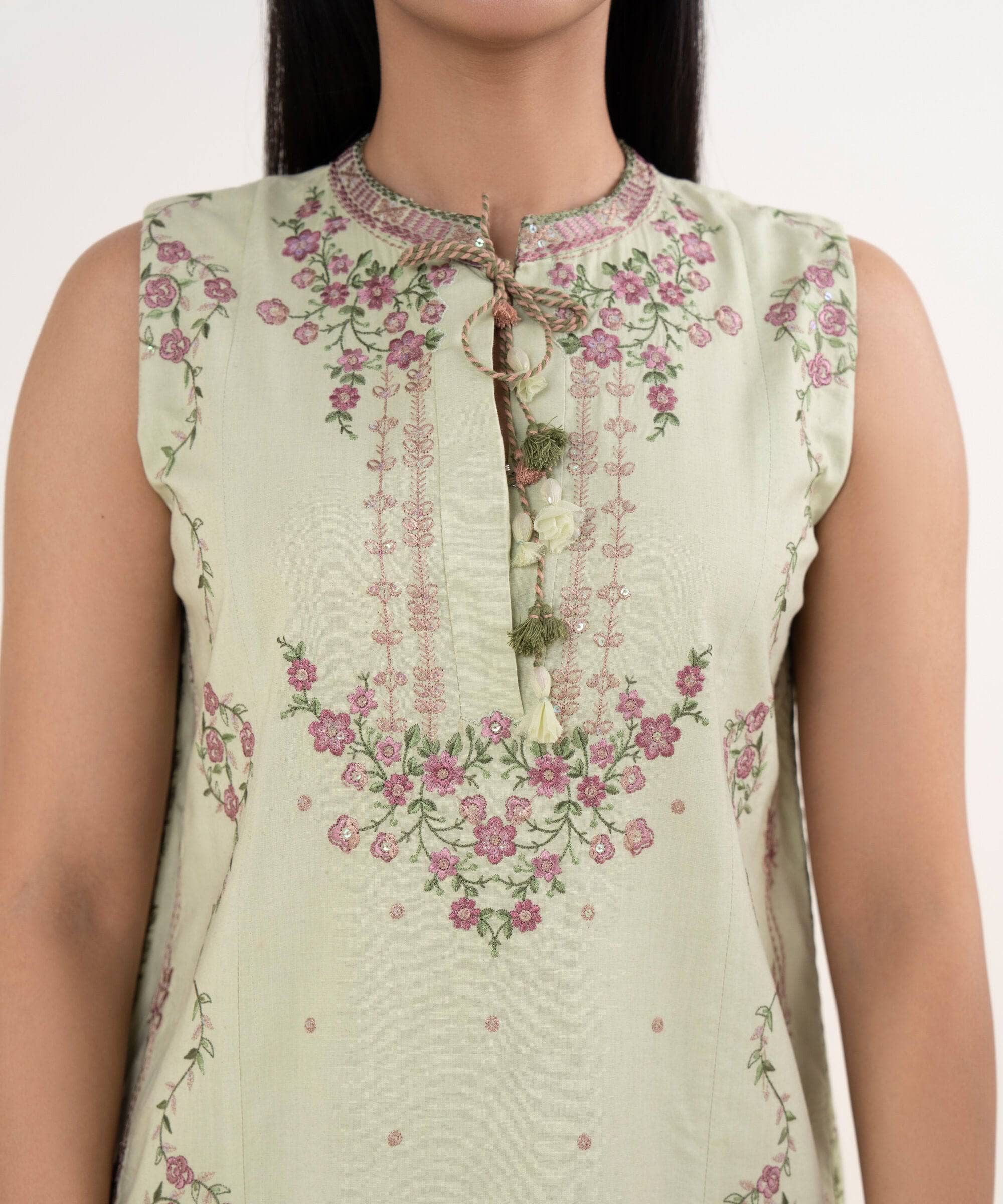 img_sapphire_pre_fall_collection_awwal_boutique