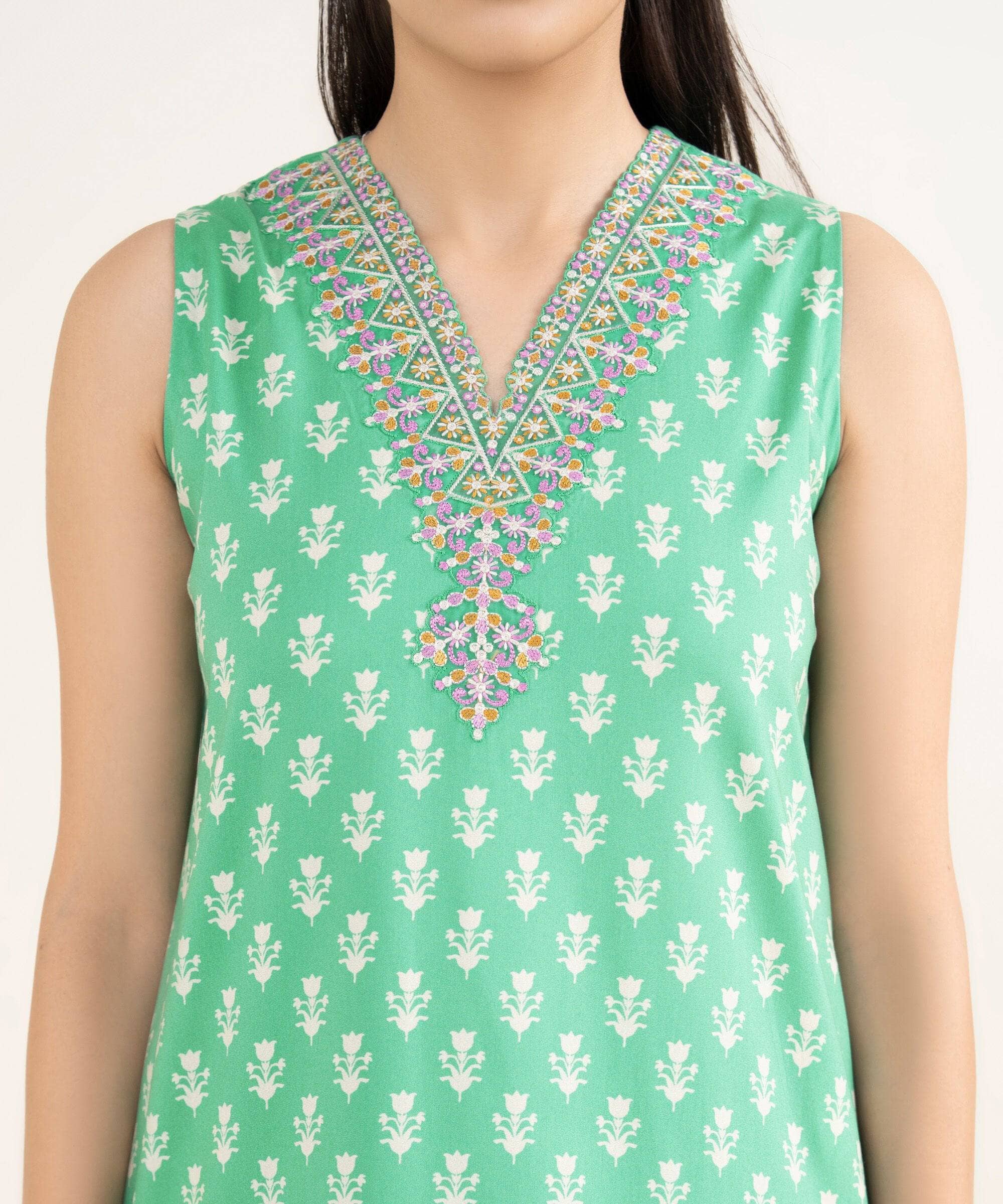 img_sapphire_pre_fall_collection_awwal_boutique