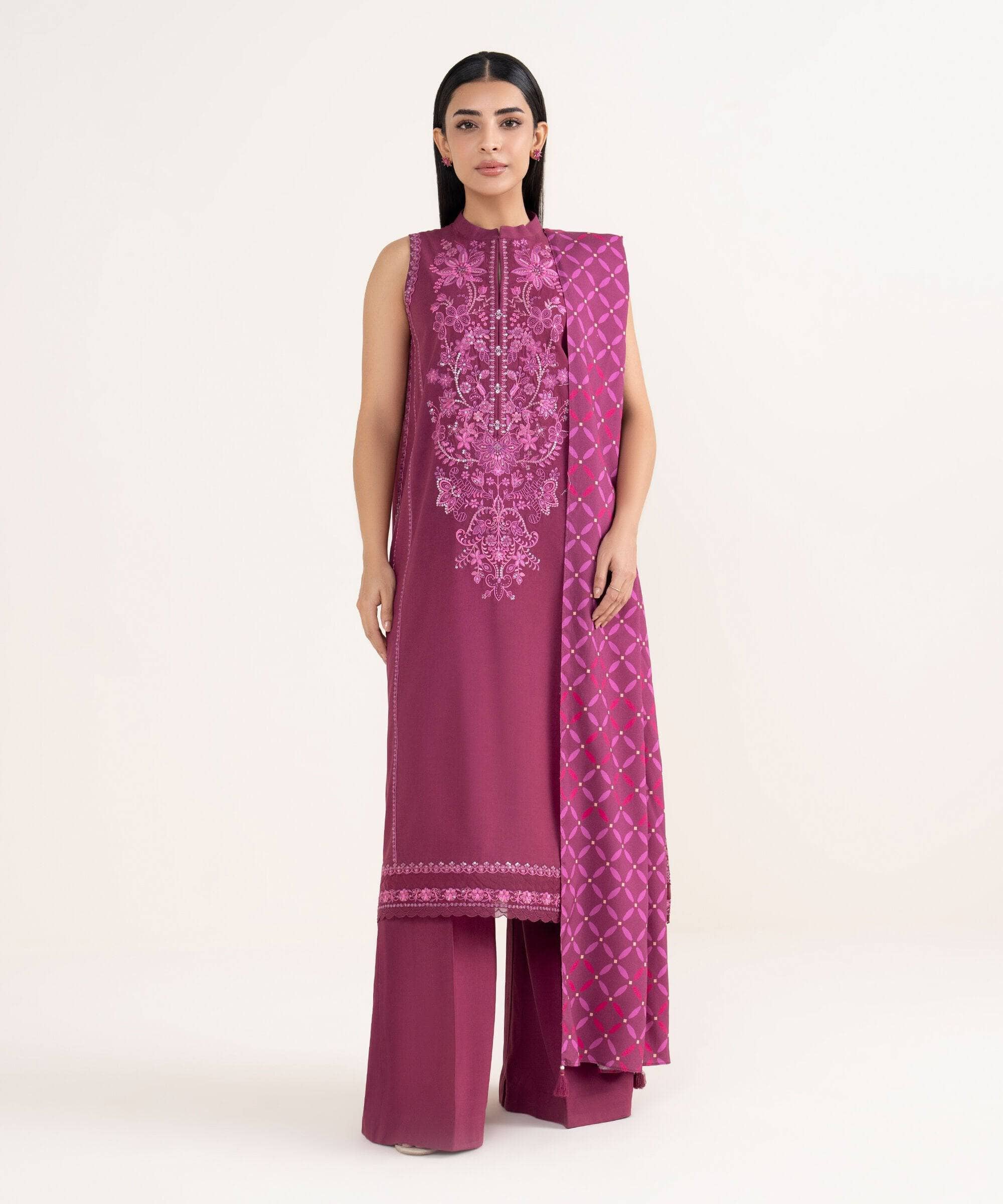 img_sapphire_pre_fall_collection_awwal_boutique